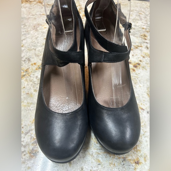 Dansko Womens Minette Chunky Heels Size 41 EU 10.5 US Comfort Black Leather Pump - Picture 4 of 8